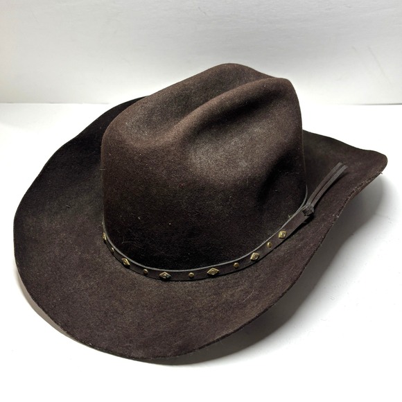 Smithbilt Cowboy Hat Mens 7 3/8 Brown Felt Studded Leather Band
